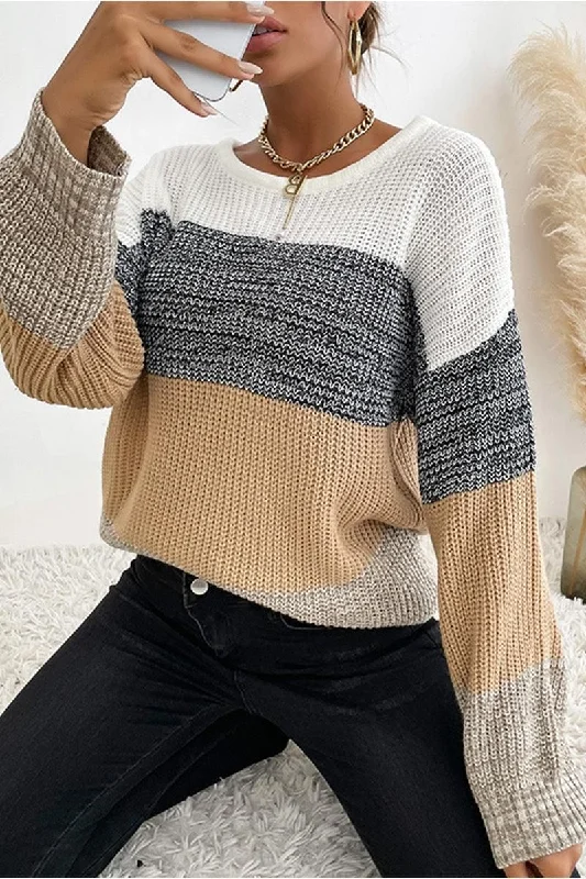 LOOSE FIT COLOR BLOCK KNIT SWEATER