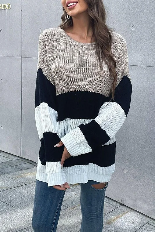 STRIPED ROUND NECK KNITTED SWEATER